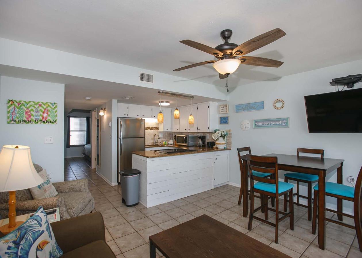 Island Winds West 477 By Albvr - Beachfront, Updated & Beautiful! Just Steps To The Beach & Hangout! 海湾海岸 外观 照片