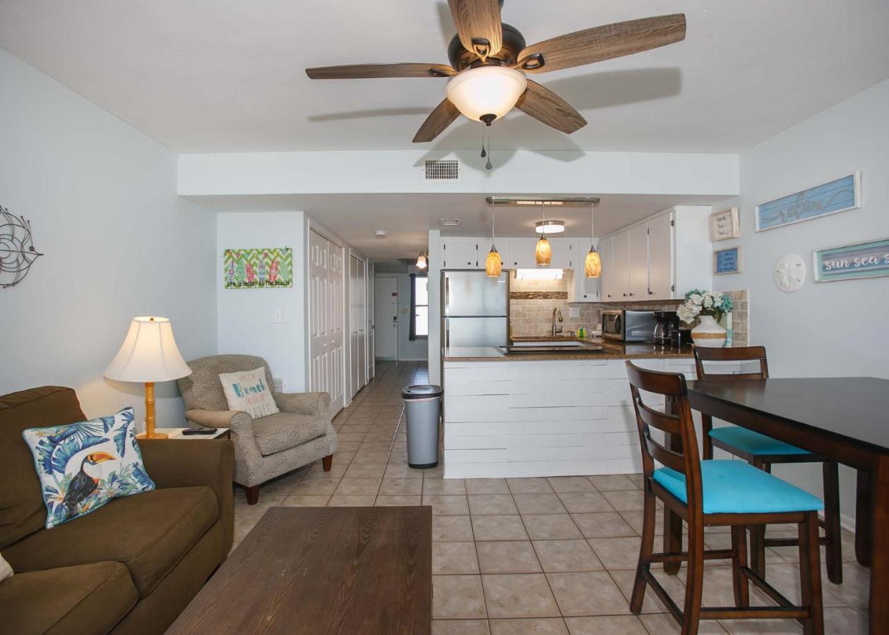 Island Winds West 477 By Albvr - Beachfront, Updated & Beautiful! Just Steps To The Beach & Hangout! 海湾海岸 外观 照片